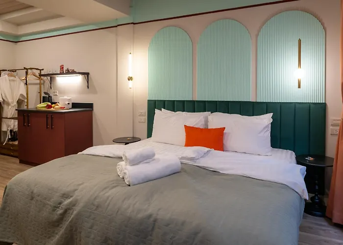 Boutique Axis Aparthotel 3*