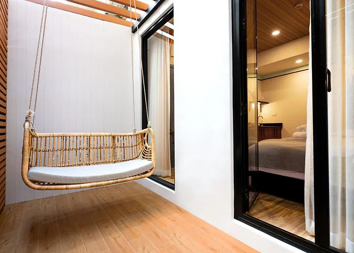 Boutique Axis 3* Bangkok